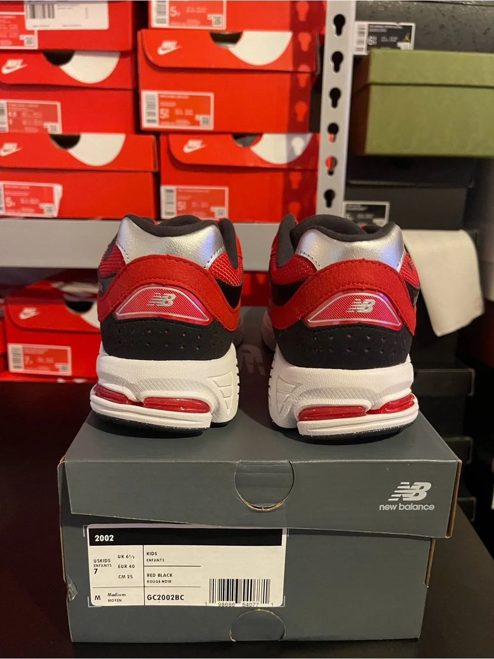 New Balance 2002R GS Size 7y Running Sneakers